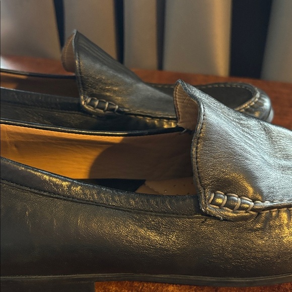 Johnston and Murphy Harrison Venetian Loafer main image 4